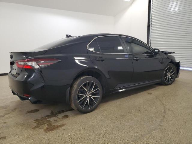4T1G11AK3RU197958 - 2024 TOYOTA CAMRY SE NIGHT SHADE BLACK photo 3