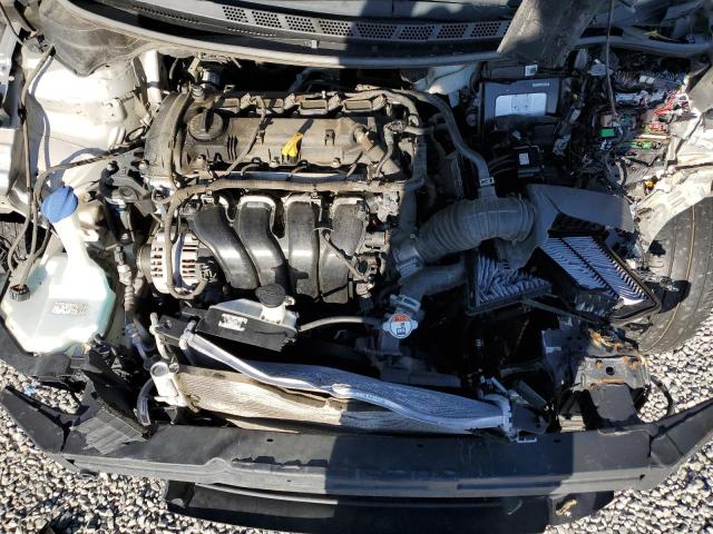 3KPFL4A72HE013873 - 2017 KIA FORTE LX SILVER photo 11