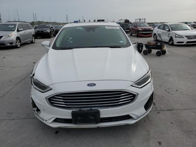 3FA6P0CD5KR180895 - 2019 FORD FUSION SEL WHITE photo 5