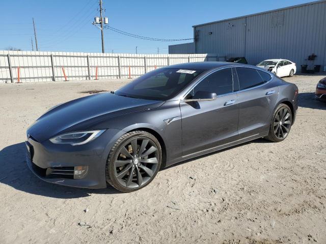 5YJSA1E29HF180484 - 2017 TESLA MODEL S GRAY photo 1