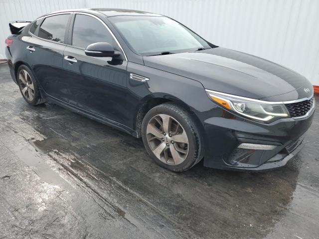 5XXGT4L39LG404694 - 2020 KIA OPTIMA LX BLACK photo 4