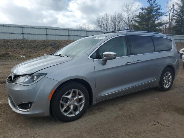 2C4RC1GG7JR226468 - 2018 CHRYSLER PACIFICA LIMITED SILVER photo 1