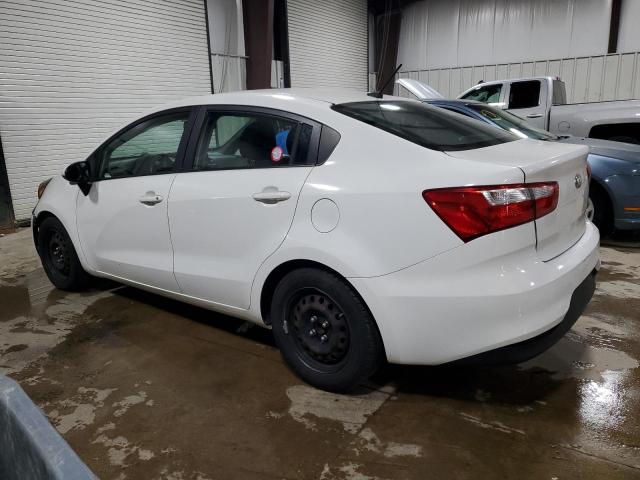KNADM4A38G6536463 - 2016 KIA RIO LX WHITE photo 2