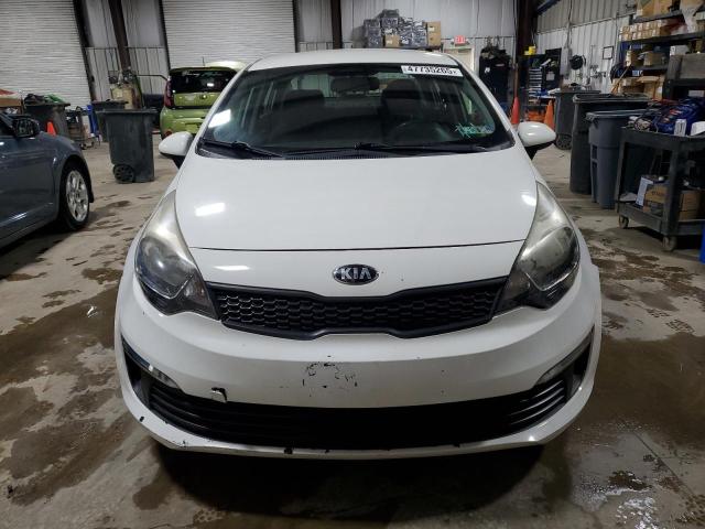 KNADM4A38G6536463 - 2016 KIA RIO LX WHITE photo 5