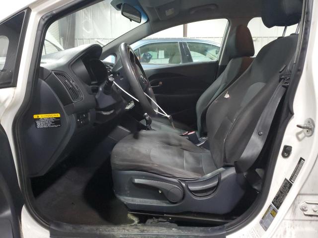 KNADM4A38G6536463 - 2016 KIA RIO LX WHITE photo 7