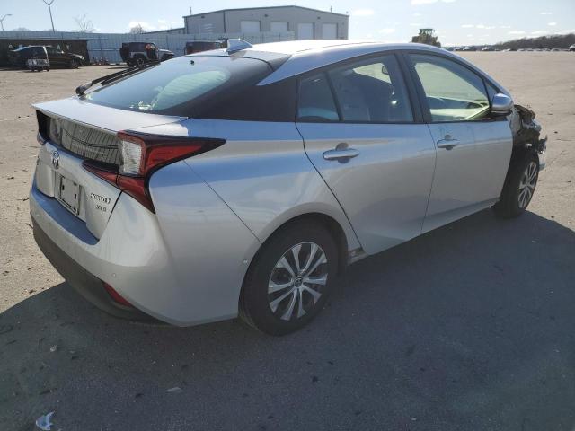 JTDL9MFU8N3031975 - 2022 TOYOTA PRIUS LE SILVER photo 3