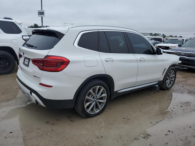 5UXTR7C52KLE93881 - 2019 BMW X3 SDRIVE30I WHITE photo 3