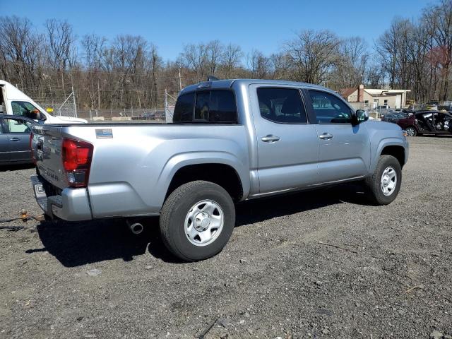 3TYCZ5AN6NT054647 - 2022 TOYOTA TACOMA DOUBLE CAB SILVER photo 3