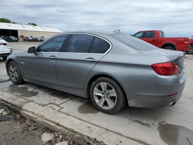 WBAXG5C54DDY35030 - 2013 BMW 528 I GRAY photo 2