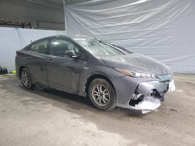 JTDKARFP0H3043682 - 2017 TOYOTA PRIUS PRIM CHARCOAL photo 4