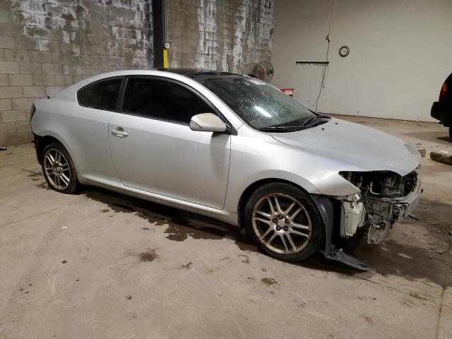 JTKDE177450039007 - 2005 SCION TC SILVER photo 4