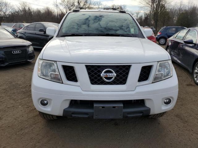 1N6AD0EVXCC441535 - 2012 NISSAN FRONTIER S WHITE photo 5