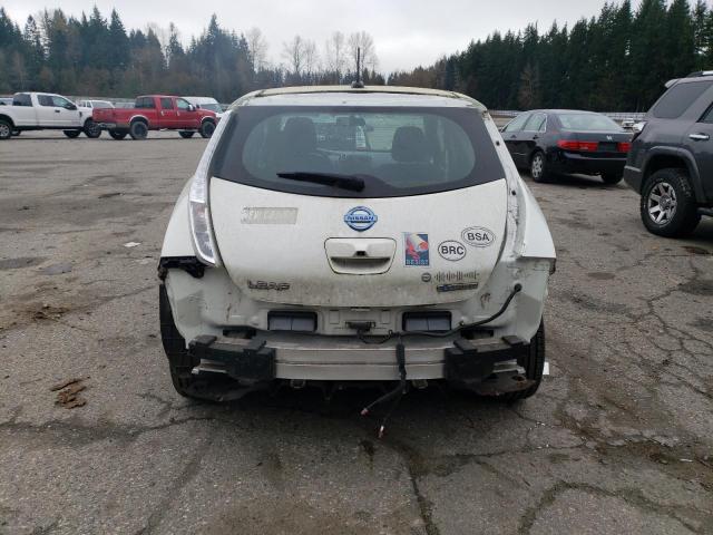 1N4AZ0CP0GC305211 - 2016 NISSAN LEAF S WHITE photo 6