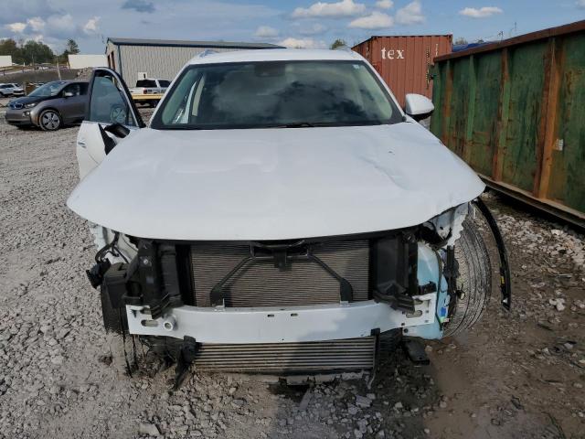 LRBAZLR40MD105376 - 2021 BUICK ENVISION PREFERRED WHITE photo 5