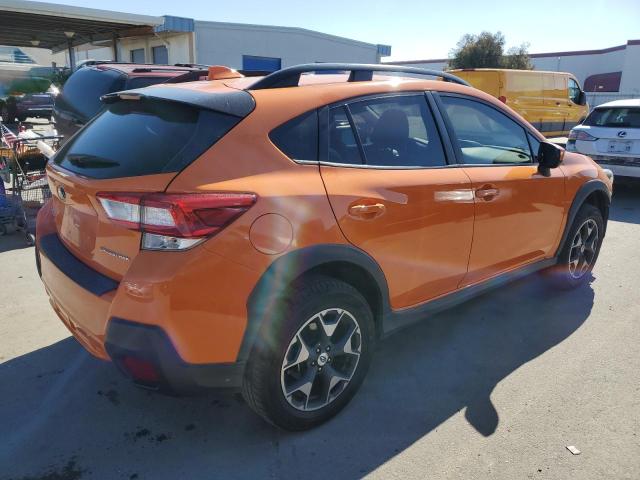 JF2GTADCXJH340972 - 2018 SUBARU CROSSTREK PREMIUM ORANGE photo 3