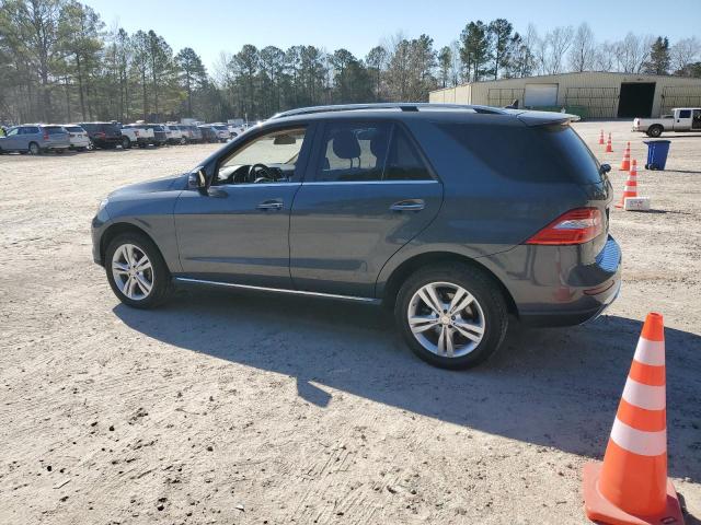 4JGDA5HB4FA477434 - 2015 MERCEDES-BENZ ML 350 4MATIC GRAY photo 2