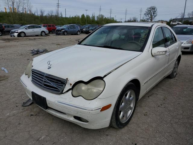 WDBRF81J84F487395 - 2004 MERCEDES-BENZ C 240 4MATIC WHITE photo 1