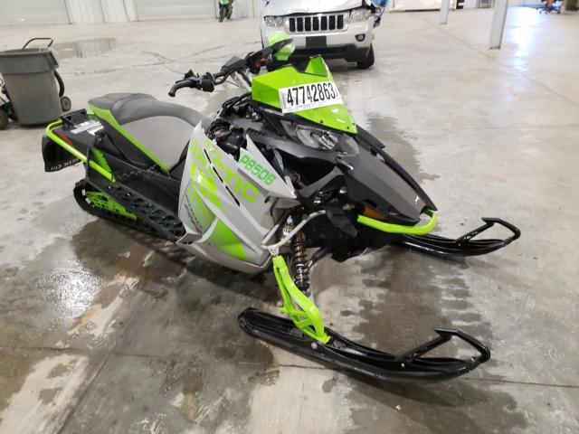 4UF18SNW2JT106061 - 2018 ARCT ZR8000 RR GREEN photo 1