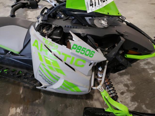 4UF18SNW2JT106061 - 2018 ARCT ZR8000 RR GREEN photo 9