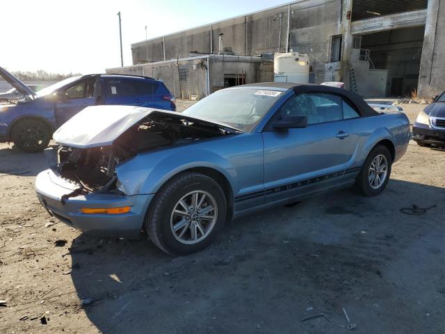 1ZVHT84N155218423 - 2005 FORD MUSTANG BLUE photo 1