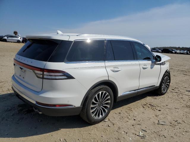 5LM5J7XC6NGL14609 - 2022 LINCOLN AVIATOR RESERVE WHITE photo 3