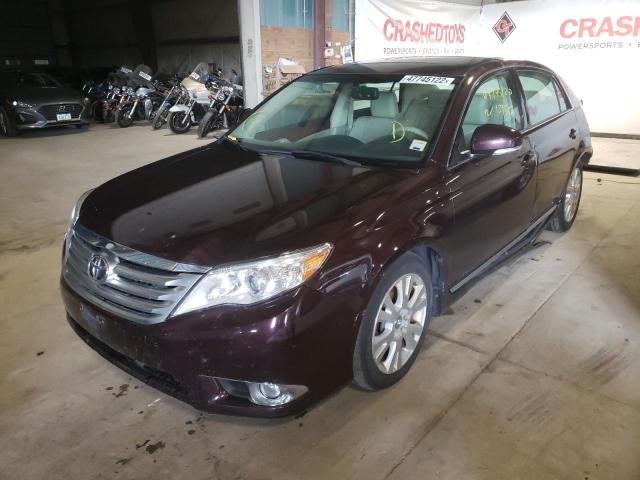 4T1BK3DB8BU440393 - 2011 TOYOTA AVALON BASE PURPLE photo 2