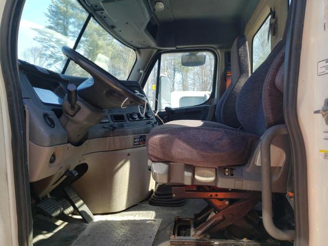 3AKJGEDV3ESFS7720 - 2014 FREIGHTLINER CASCADIA 1 WHITE photo 5