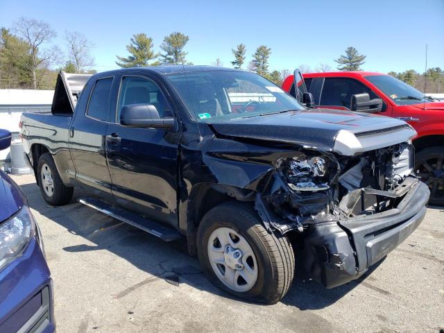 5TFRM5F10JX128868 - 2018 TOYOTA TUNDRA DOUBLE CAB SR/SR5 BLACK photo 4