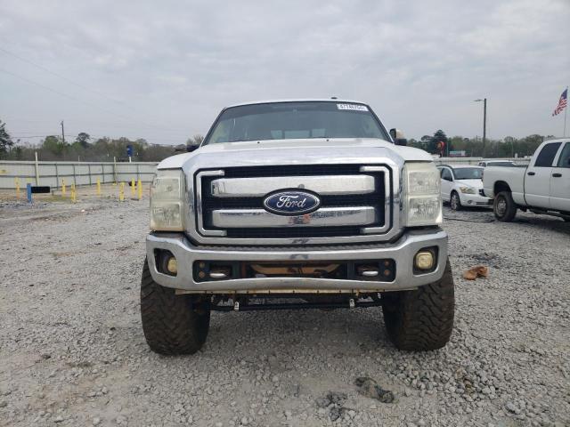 1FT7W2BT7BEB71656 - 2011 FORD F250 SUPER DUTY WHITE photo 5