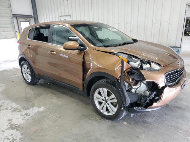 KNDPMCAC0K7611363 - 2019 KIA SPORTAGE LX BROWN photo 4