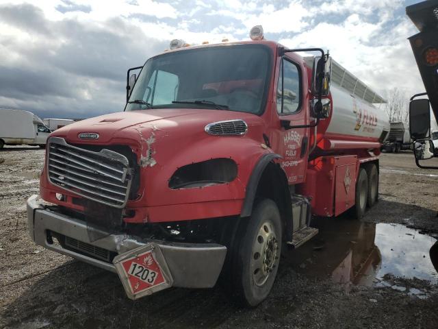 1FVHCYBSXCDBL4221 - 2012 FREIGHTLINER M2 106 MEDIUM DUTY RED photo 2