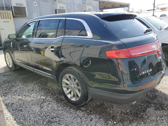 2LMHJ5NK3GBL00650 - 2016 LINCOLN MKT BLACK photo 2