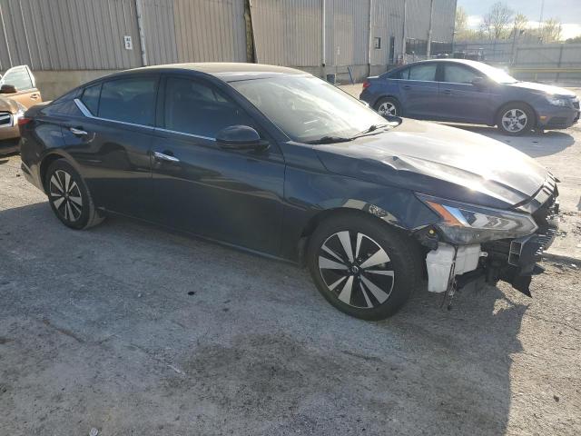 1N4BL4DV8KC110119 - 2019 NISSAN ALTIMA SV GRAY photo 4