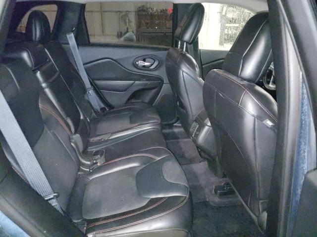 1C4PJMBS3HW546012 - 2017 JEEP CHEROKEE TRAILHAWK CHARCOAL photo 11