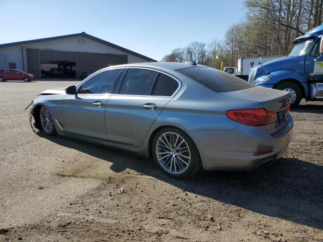 WBAJE7C52JWC57312 - 2018 BMW 540 XI GRAY photo 2