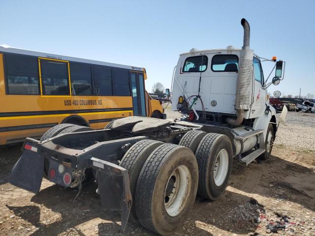 2FWJA3CV86AV32782 - 2006 STERLING TRUCK AT 9500 WHITE photo 4