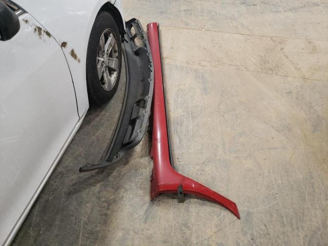 2G1WT55N679322928 - 2007 CHEVROLET IMPALA LT RED photo 12