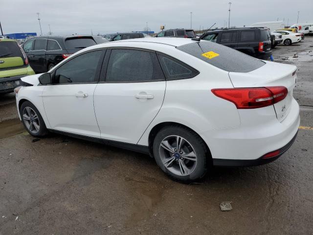 1FADP3F20JL204830 - 2018 FORD FOCUS SE WHITE photo 2