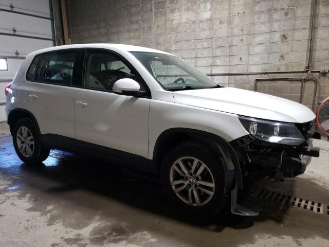 WVGAV7AX1DW541857 - 2013 VOLKSWAGEN TIGUAN S WHITE photo 4