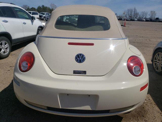 3VWRF31Y98M412435 - 2008 VOLKSWAGEN NEW BEETLE CONVERTIBLE SE BEIGE photo 6