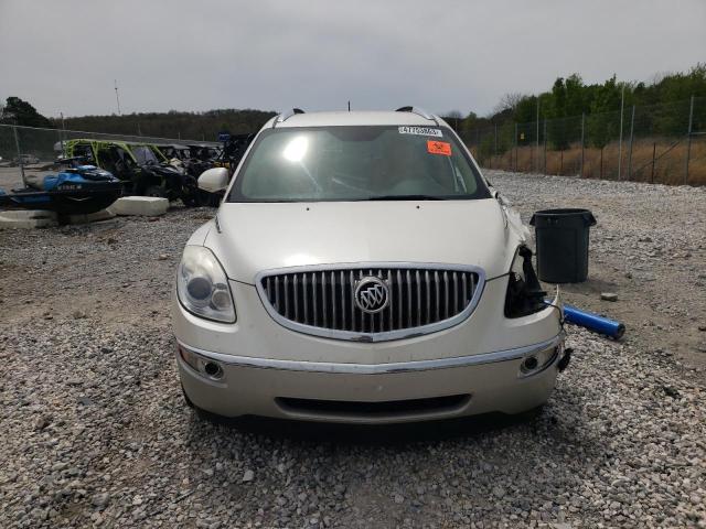 5GALRCED7AJ127762 - 2010 BUICK ENCLAVE CXL WHITE photo 5