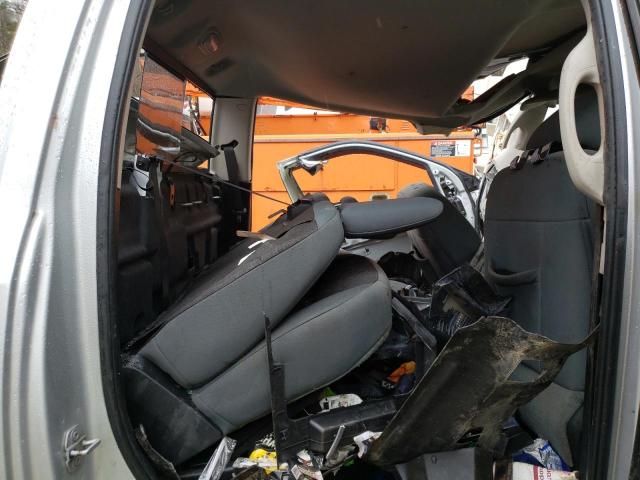 3C63R3DJ3FG590679 - 2015 RAM 3500 SLT SILVER photo 11