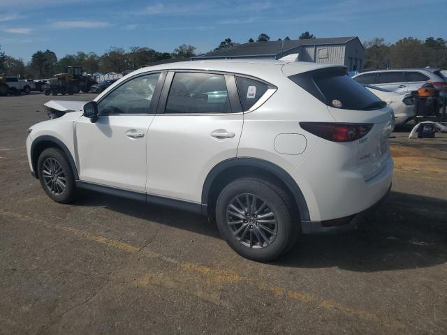 JM3KFABM7J1437882 - 2018 MAZDA CX-5 SPORT WHITE photo 2