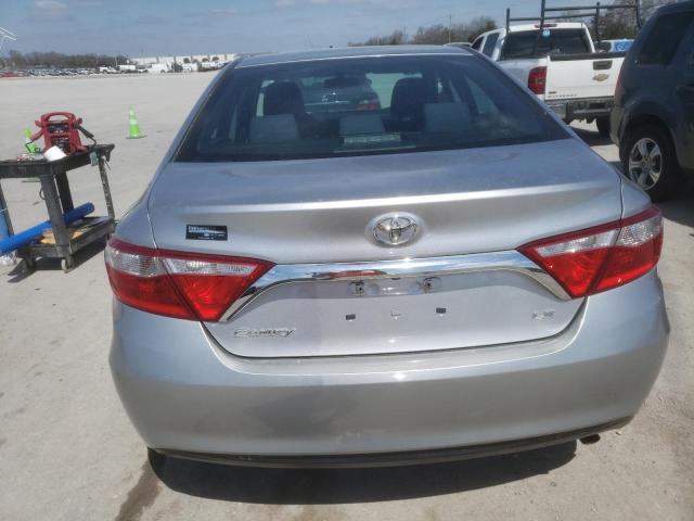 4T1BF1FK2GU507955 - 2016 TOYOTA CAMRY LE SILVER photo 6