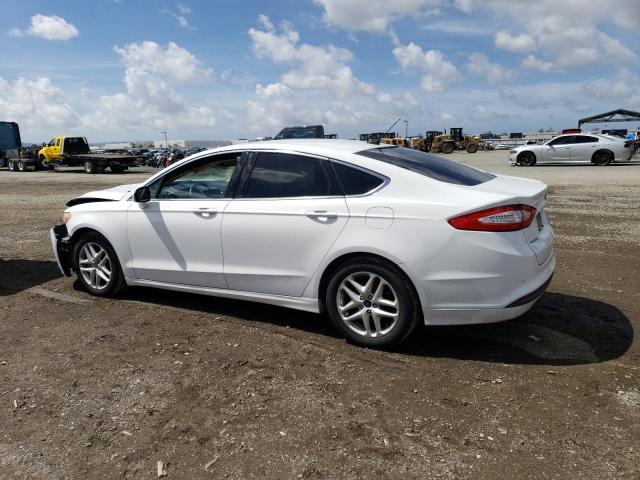 3FA6P0HR6DR204080 - 2013 FORD FUSION SE WHITE photo 2