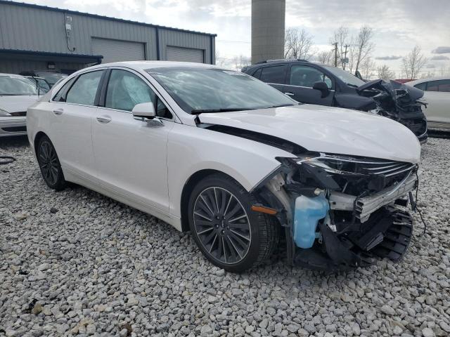 3LN6L2J91GR632148 - 2016 LINCOLN MKZ WHITE photo 4