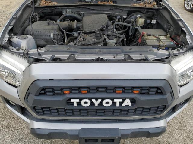 5TFAX5GN2GX056666 - 2016 TOYOTA TACOMA DOUBLE CAB SILVER photo 11