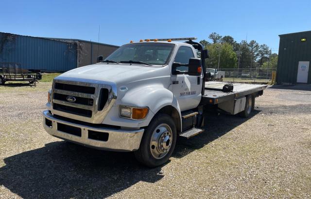 3FRWF6FCXFV744799 - 2015 FORD F650 SUPER DUTY WHITE photo 2