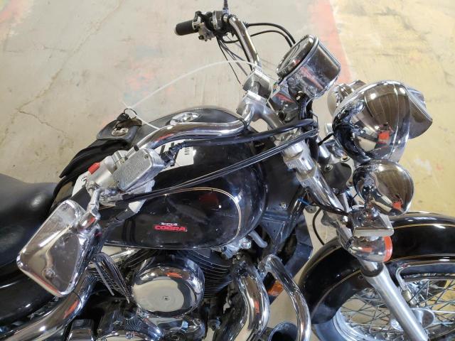 1HFSC3206VA200046 - 1997 HONDA VT1100 C2 BLACK photo 9