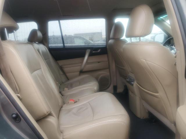 5TDBK3EH5CS127394 - 2012 TOYOTA HIGHLANDER BASE GRAY photo 10